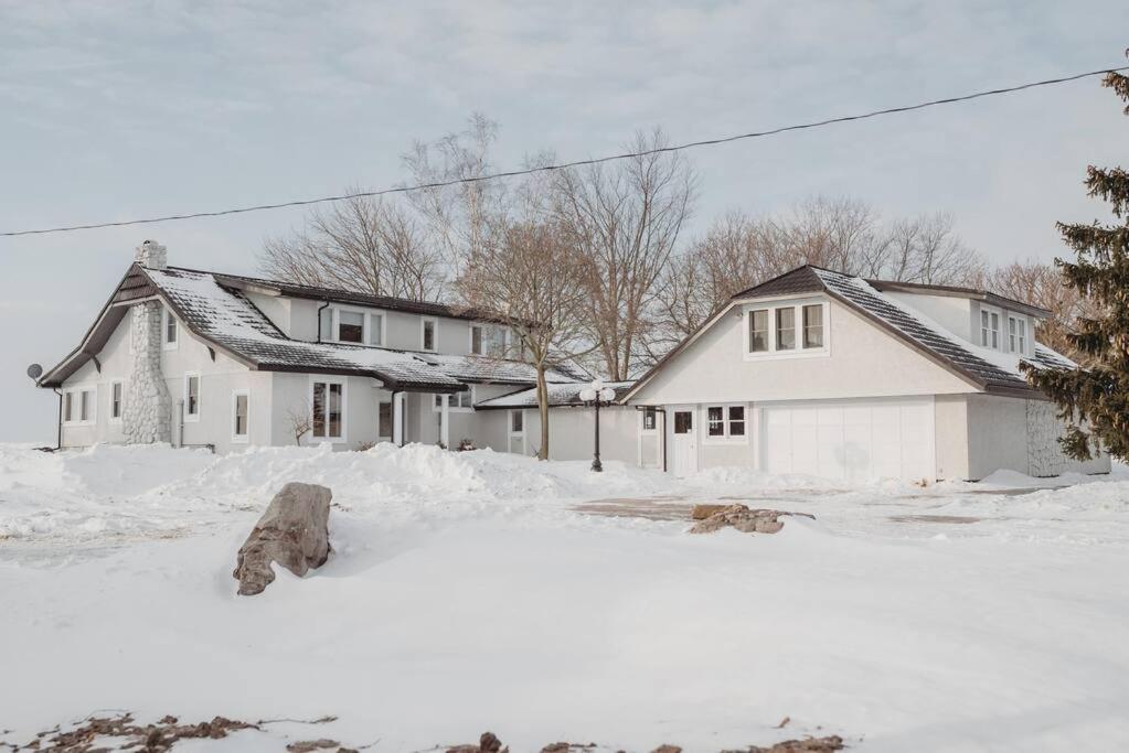 Beach House In Niagara Wainfleet Eksteriør bilde